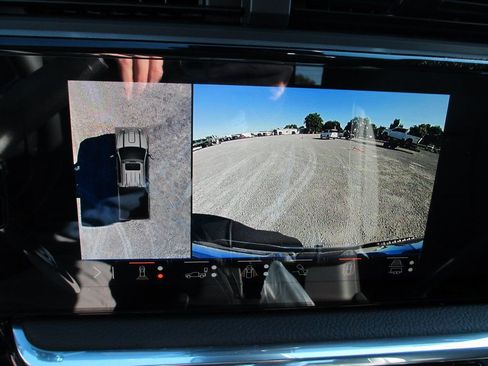 New 2026 GMC Sierra 3500 Denali w/ Denali Reserve Package image 18