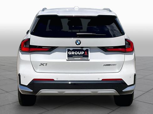 Used 2026 BMW X1 xDrive28i AWD/4WD image 5