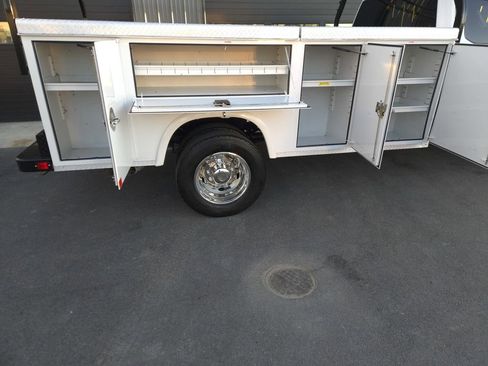 Used 2019 Ford F550 4x4 Crew Cab Super Duty image 8