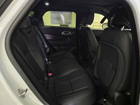 New 2026 Land Rover Range Rover Velar Dynamic SE image 13