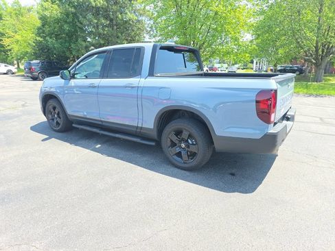 Used 2025 Honda Ridgeline Black Edition image 5