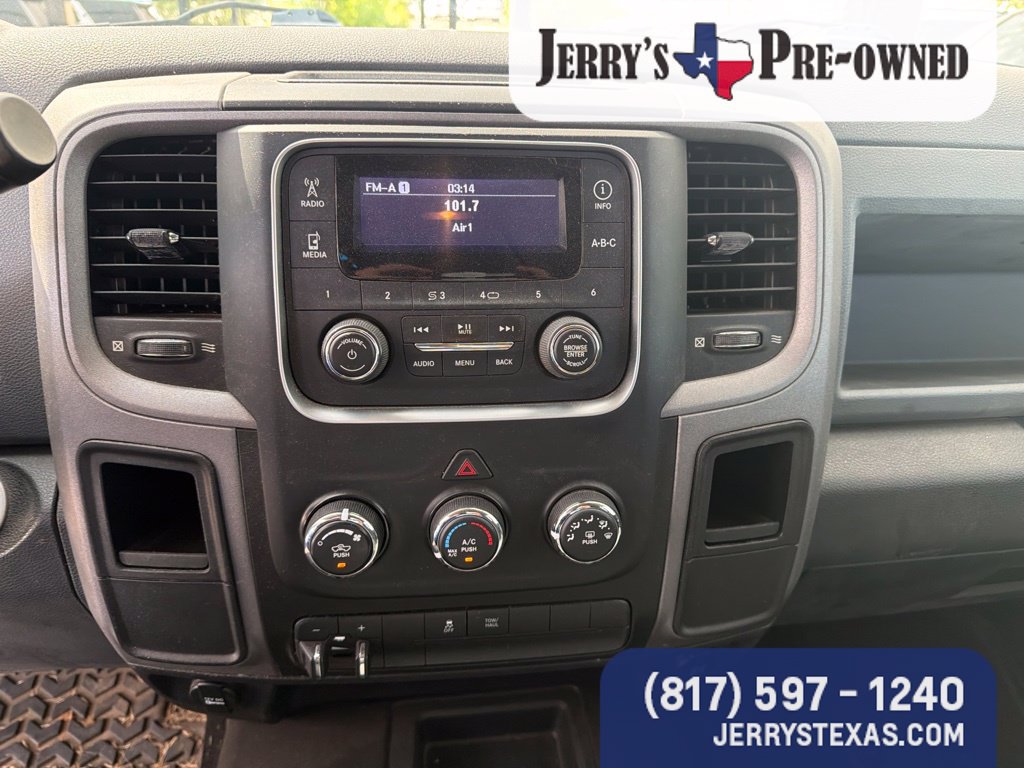 Used 2014 RAM 2500 Tradesman w/ Chrome Appearance Group AWD/4WD image 10