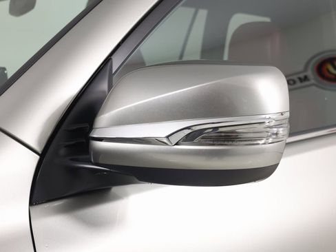 Used 2023 Lexus GX 460 Luxury w/ Sport Design Package image 48