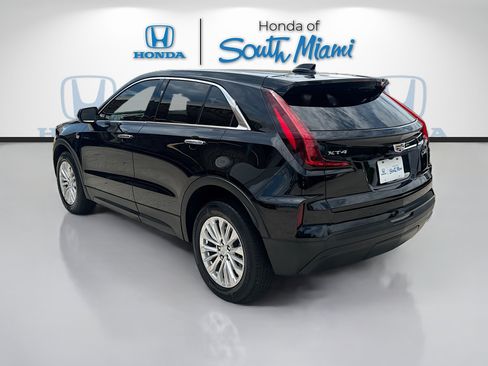 Used 2024 Cadillac XT4 Luxury FWD image 5