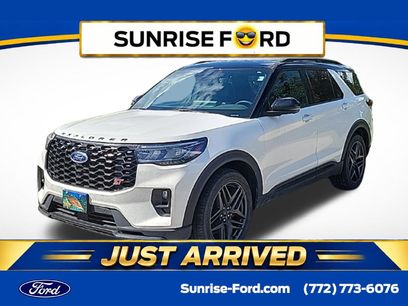 Used 2025 Ford Explorer ST