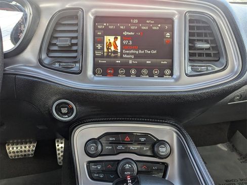 Used 2023 Dodge Challenger R/T image 18