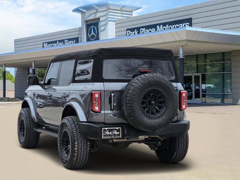 Used 2024 Ford Bronco Outer Banks image 4