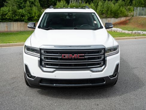 Used 2022 GMC Acadia AT4 w/ Preferred Package AWD/4WD image 2