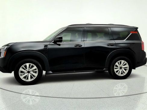 Used 2025 Nissan Armada PRO-4X AWD/4WD image 8