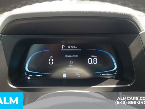 Certified 2025 Hyundai Elantra Sport image 26