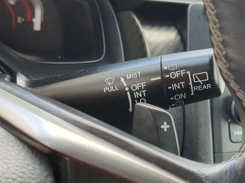 Used 2019 Honda Civic Sport image 32