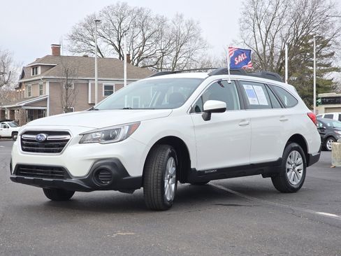 Used 2018 Subaru Outback 2.5i image 18