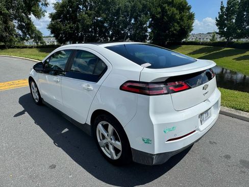 Used 2014 Chevrolet Volt w/ Enhanced Safety Package 1 FWD image 12