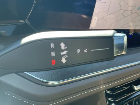 New 2026 Chevrolet Tahoe High Country w/ Sun And Tow Package image 28