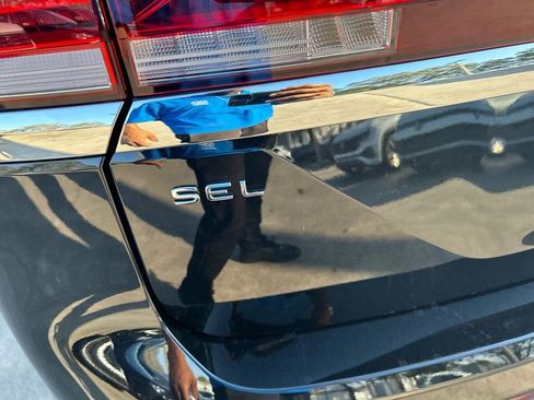 New 2026 Volkswagen Atlas SEL image 29