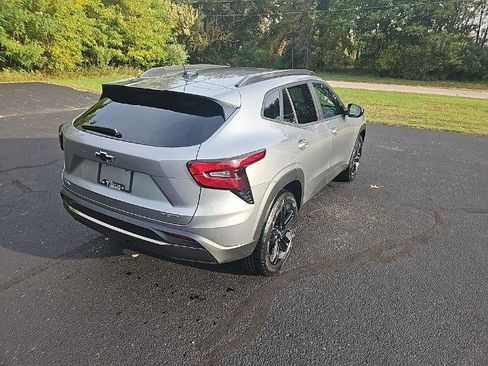 New 2026 Chevrolet Trax ACTIV w/ Sunroof Package image 6