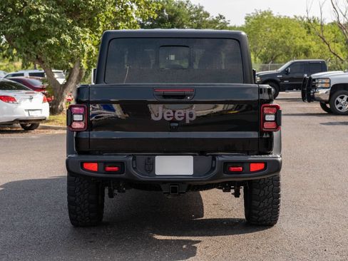 Used 2026 Jeep Gladiator Rubicon AWD/4WD image 4