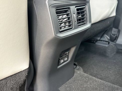 Used 2023 Toyota RAV4 XLE Premium AWD/4WD image 25