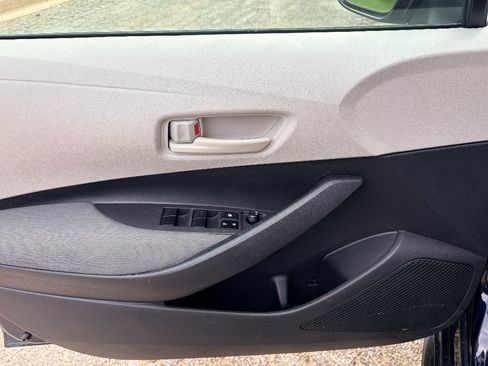Used 2024 Toyota Corolla LE FWD image 10