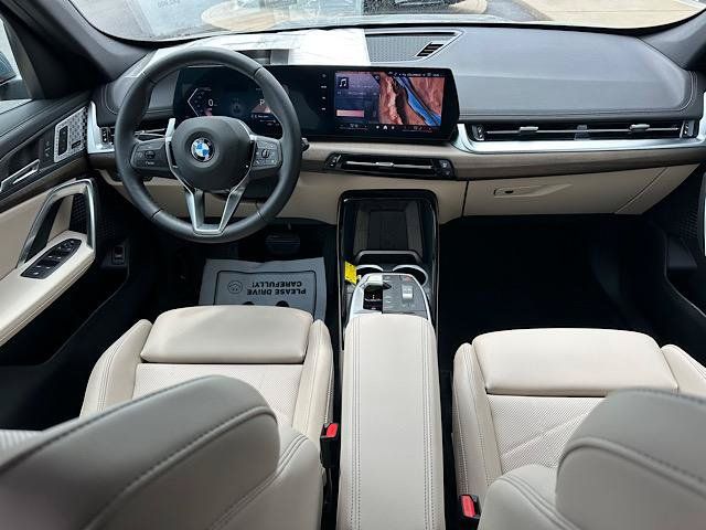 Used 2025 BMW X1 xDrive28i w/ Technology Package AWD/4WD image 21