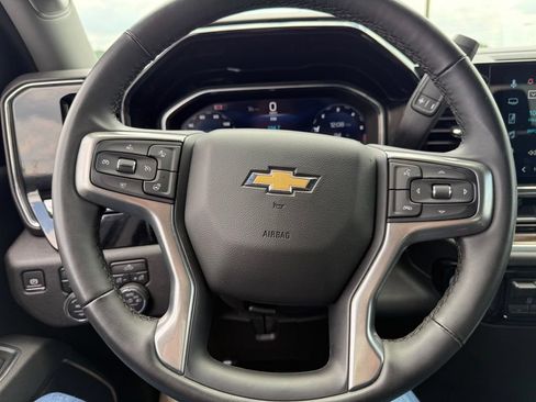 Used 2018 Chevrolet Silverado 2500 LT w/ LT Fleet Convenience Package AWD/4WD image 17
