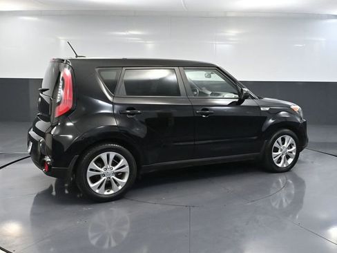 Used 2016 Kia Soul + w/ Audio Package image 6