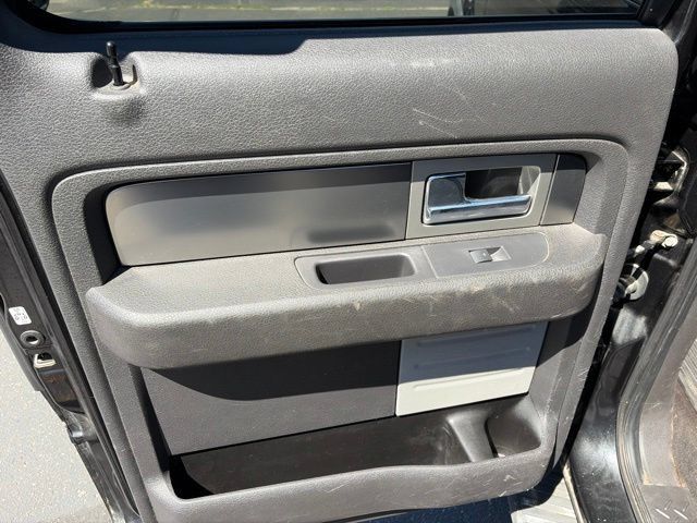 Used 2013 Ford F150 FX4 w/ Luxury Equipment Group AWD/4WD image 18