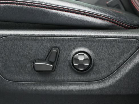 Used 2025 RAM 1500 Rebel w/ Rebel Level 2 Equipment Group image 9