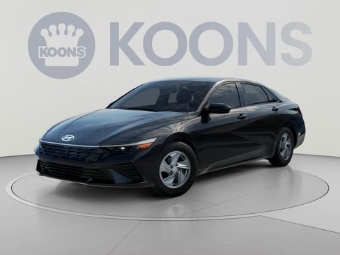 New 2026 Hyundai Elantra SE FWD image 1