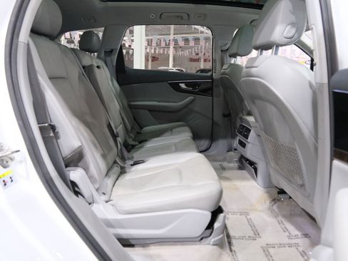 Used 2017 Audi Q7 3.0T Premium Plus image 26