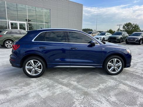 Certified 2022 Audi Q3 2.0T Premium Plus w/ Premium Plus Package AWD/4WD image 4