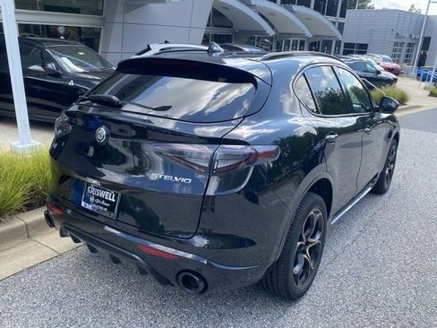New 2025 Alfa Romeo Stelvio Sprint image 5