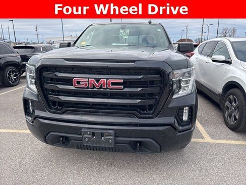 Used 2021 GMC Sierra 1500 Elevation w/ Preferred Package image 2