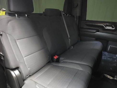 Used 2024 Chevrolet Silverado 3500 LT AWD/4WD image 16