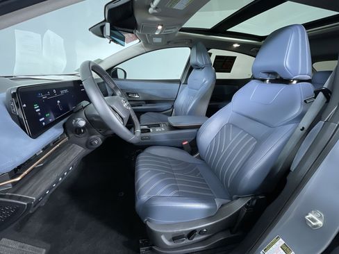 Certified 2023 Nissan Ariya image 15