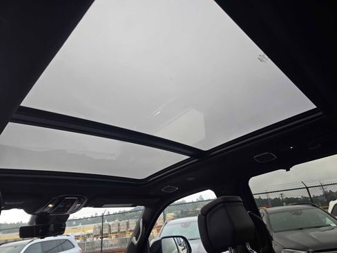 Used 2024 Jeep Grand Wagoneer L Series III w/ Quick Order Packagew 28T image 22