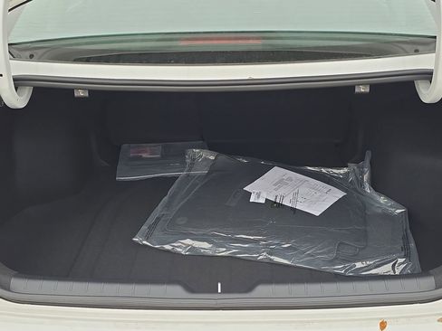 New 2025 Kia K4 EX image 12