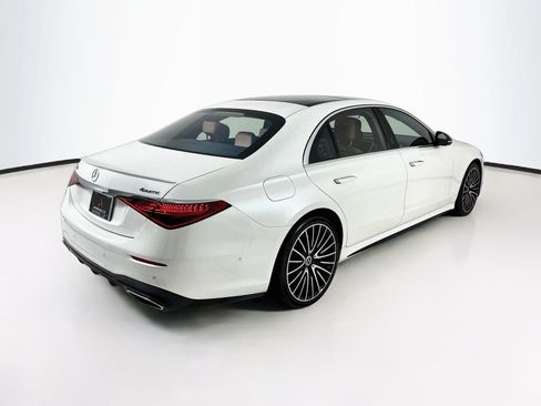 Certified 2022 Mercedes-Benz S 500 4MATIC image 8