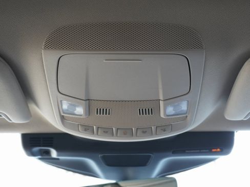 Used 2023 Lincoln Nautilus AWD w/ Premium Package image 21