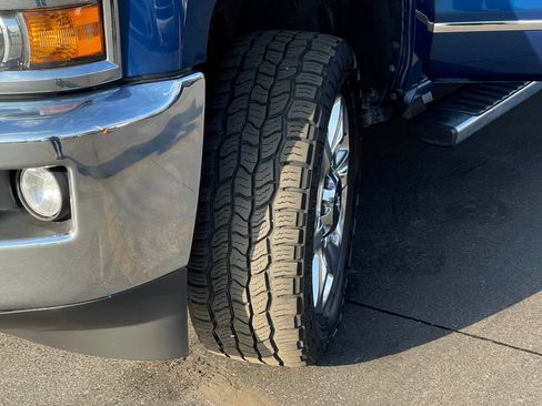 Used 2019 Chevrolet Silverado 2500 LTZ w/ Duramax Plus Package AWD/4WD image 35