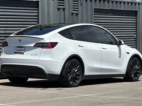Used 2021 Tesla Model Y Performance AWD/4WD image 8