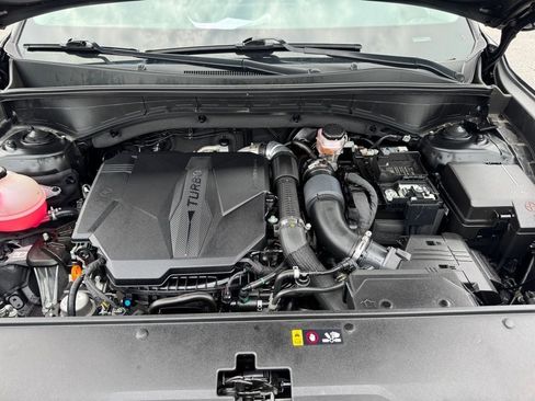 Used 2023 Kia Sorento SX image 12