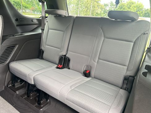 Used 2021 Chevrolet Tahoe LS AWD/4WD image 17