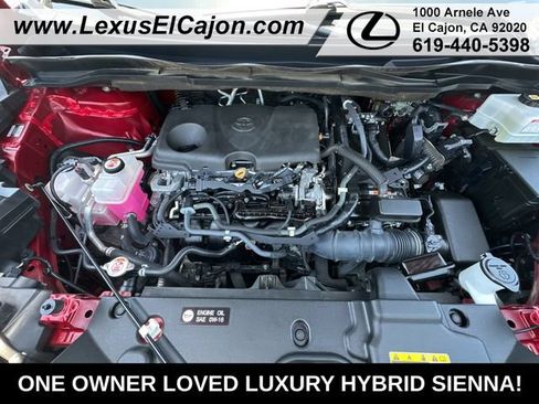 Used 2021 Toyota Sienna XSE w/ XSE Plus Package FWD image 39