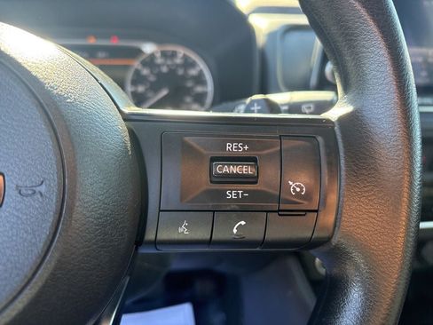 Used 2023 Nissan Rogue S FWD image 16