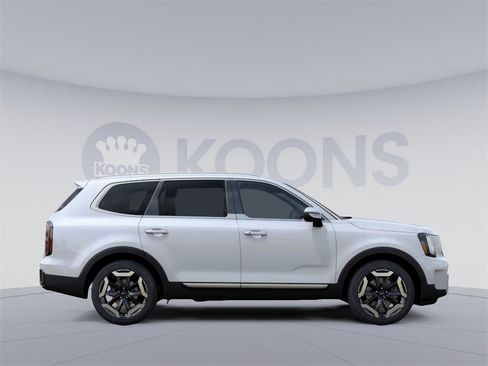 New 2025 Kia Telluride EX image 10