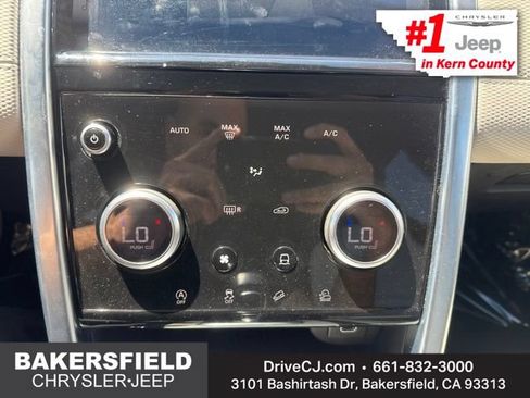 Used 2022 Land Rover Discovery Sport SE R-Dynamic AWD/4WD image 17