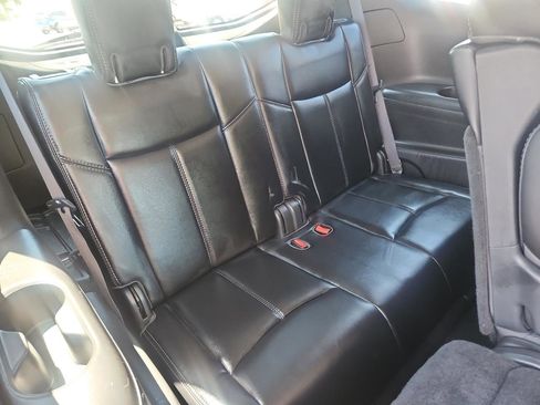 Used 2018 Nissan Pathfinder SL w/ Cargo Package FWD image 20
