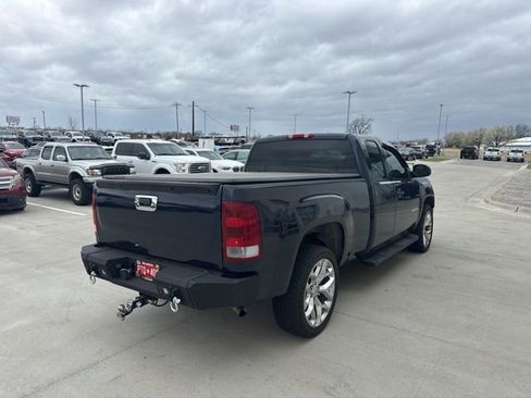 Used 2007 GMC Sierra 1500 SLE w/ South Central Value Package image 3