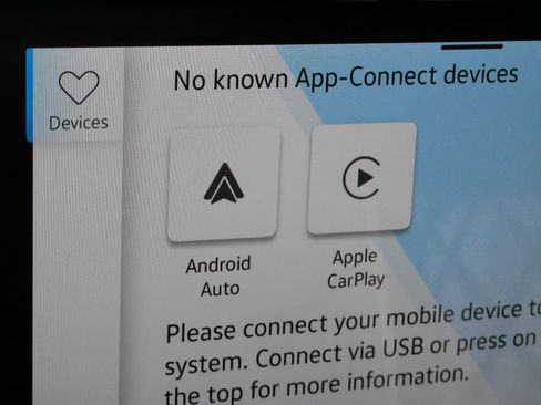 Certified 2024 Volkswagen Atlas SEL Premium R-Line image 30